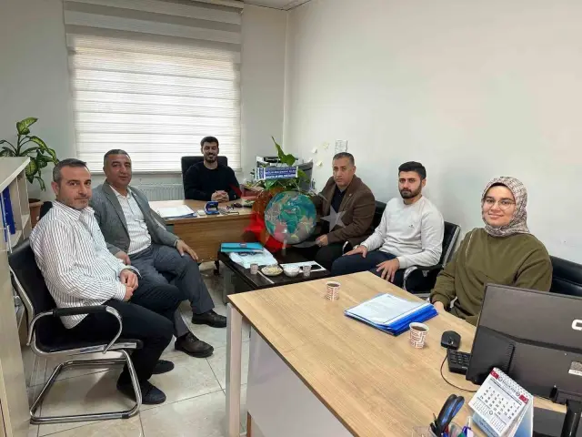 Sağlık-Sen Şırnak, Avukatlar Günü'nü Kutladı