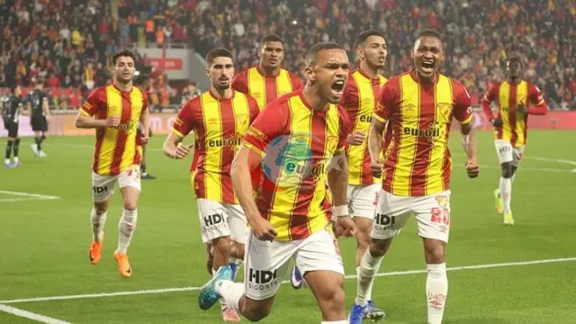 Göztepe ve Galatasaray Kritik Mücadelede Karşı Karşıya