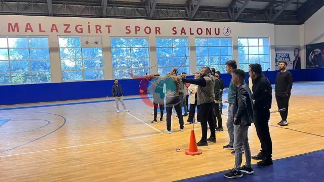 Malazgirt'te Renkli Spor Etkinlikleri Başladı