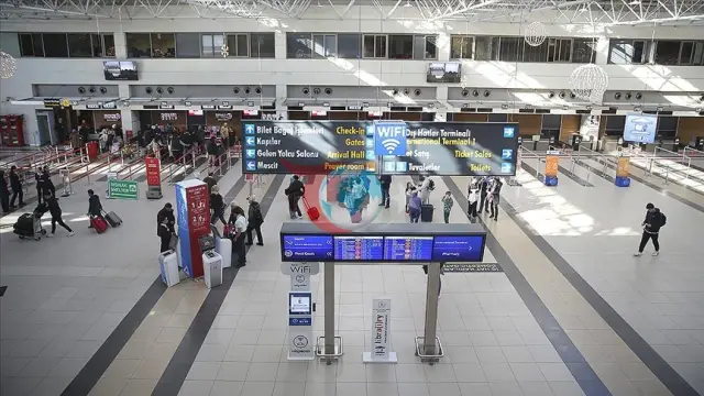 Antalya Havalimanı'nın İlk Çeyrek Raporu: 3 Milyonun Üzerinde Yolcu Ağırladı