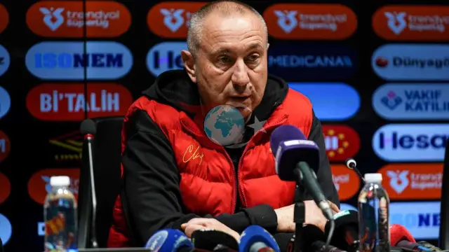 Stoilov: 'Kaçan Goller ve Hatalar Maçın Kaderini Belirledi'