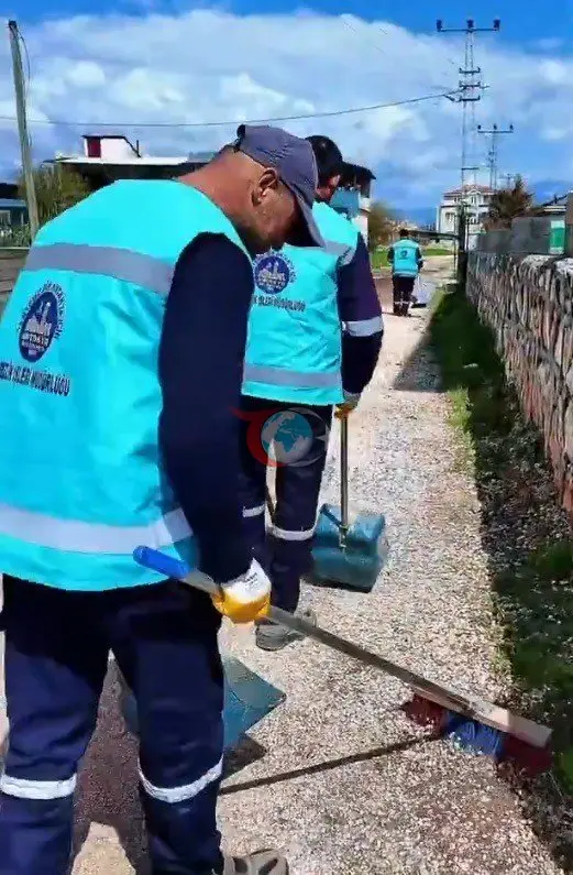 Antakya Belediyesi Suvatlı Mahallesi'nde Temizlik Hizmetlerine Devam Ediyor