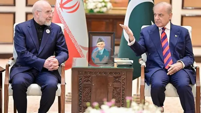 İran Delegasyonu Pakistan Başbakanı Şerif ile Bir Araya Geldi
