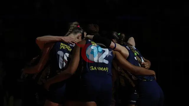 VakıfBank Fenerbahçe Medicana'ya 3-1 Mağlup Oldu