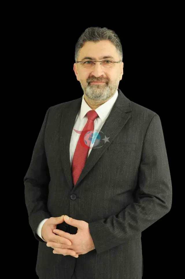 Kadir Kumbul CHP'den Ayrıldı: Serik Belediye Başkanı İstifasını Sundu