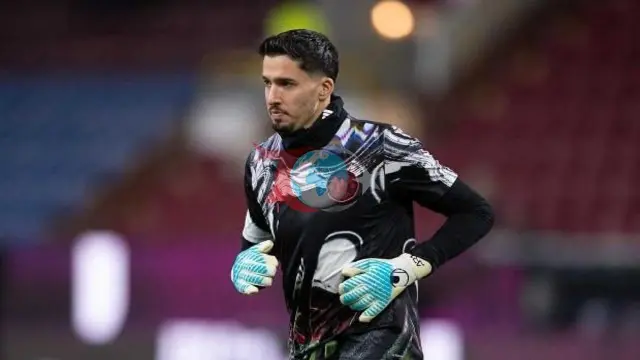 Altay Bayındır, Süper Lig Yolunda! Beşiktaş Transfer İçin Anlaştı