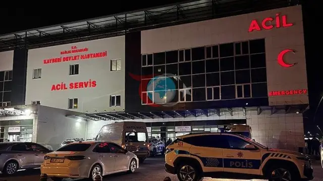 Kayseri'de 'Laf Atma' Tartışması Kanlı Bitti: 4 Kişi Yaralandı