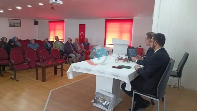Gerze'de Hac Adaylarına Özel Eğitim Semineri