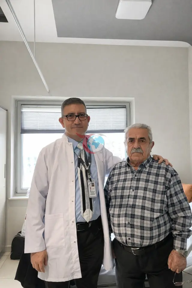 Şah Damarındaki Darlık İçin Karotis Stent Uygulaması Yapıldı