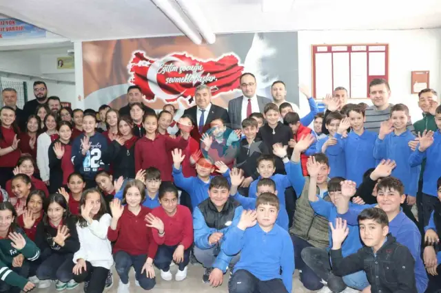 Miraç Sünnetci’den Okullara Ziyaret
