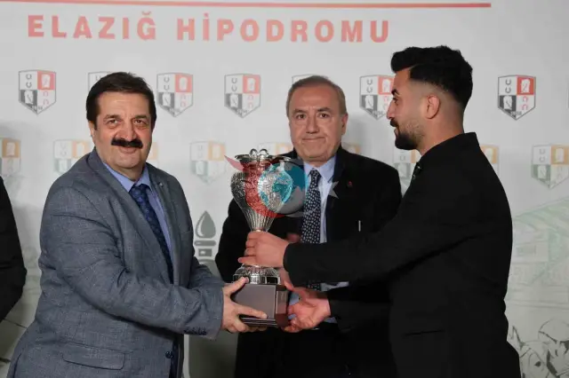 Elazığ Belediye Başkanlığı Koşusu’nda Tribal Chief Şampiyon