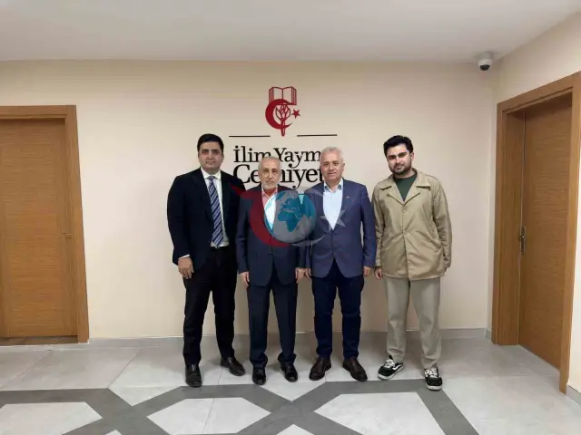 Malatyalı İş İnsanlarından İlim Yayma Cemiyeti’ne Anlamlı Ziyaret