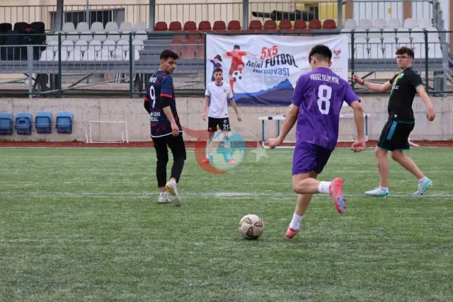 Bilecik’te Gençler Arasında Kıyasıya Mücadele: 5x5 Futbol Turnuvası Tamamlandı