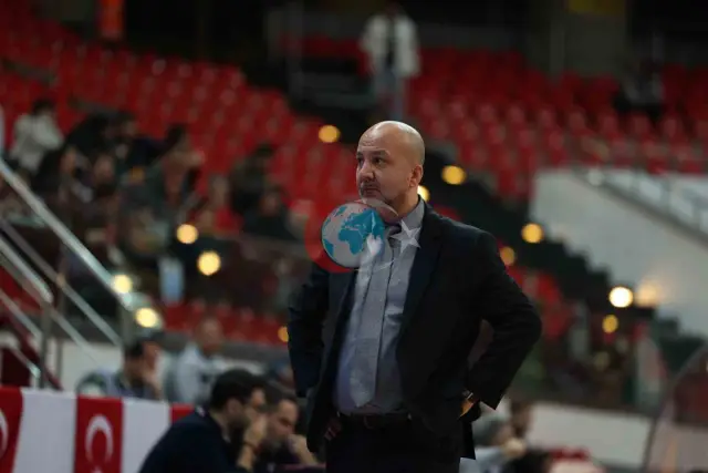 Melikgazi Kayseri Başantrenör Emre Özsarı ile Yollarını Ayırdı