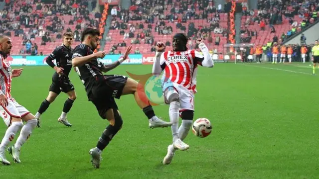 Samsunspor, Beşiktaş'ı 2-1 Mağlup Etti