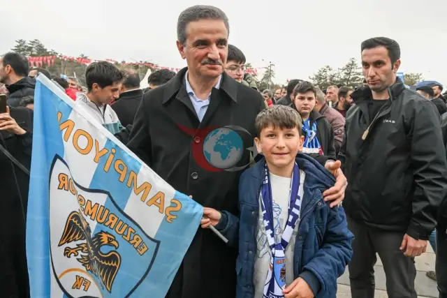 Vali Aydın Baruş, Erzurumspor'un Süper Lig Coşkusuna Ortak Oldu