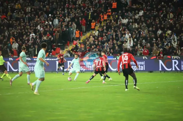 Trendyol Süper Lig'de Gaziantep FK, Kayserispor'u Rahat Geçti: 3-0