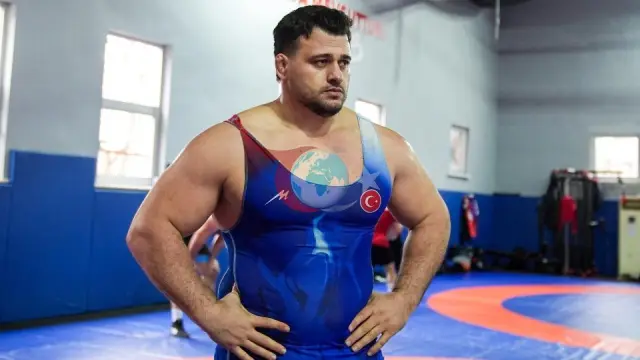 2026 Avrupa Güreş Şampiyonası'nda Rıza Kayaalp Finalde