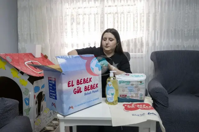 Mersin Belediyesi'nden Bebekli Ailelere Aylık Destek Paketi