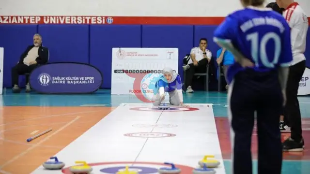 BTÜ Kadın Floor Curling Ekibi Türkiye'de Üçüncülüğü Elde Etti