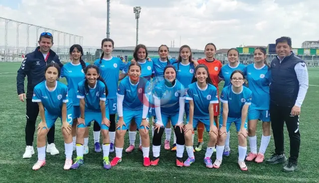 Körfez U15 Kız Futbol Takımı, Darıca'da Farklı Galibiyet Elde Etti