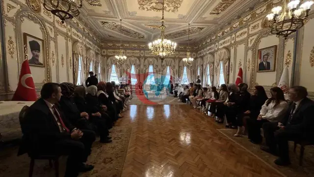 İstanbul Valisi Davut Gül, 23 Nisan'da Makamını Küçük Asmin'e Devretti