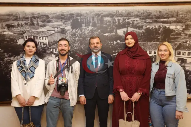 Gürsu'da Gençlere Umut ve Dayanışma Kapısı Açılıyor