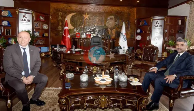 AK Parti Erzurum İl Başkanı Küçükoğlu'ndan DAİB Başkanı Madırlı'ya Tebrik Ziyareti