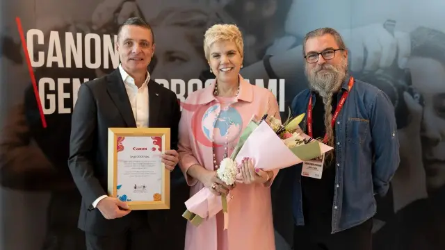 Gençlerin Objektifinden İstanbul: Canon'un Gençlik Programı Sergisi Açıldı