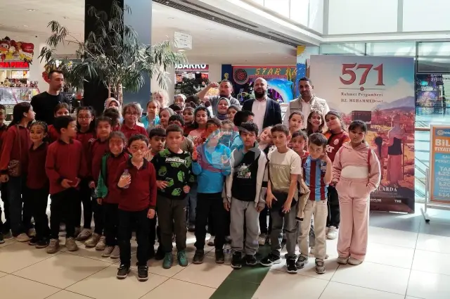 Aslanapa’da Kur’an Kursu Öğrencileri İçin Anlamlı Film Etkinliği