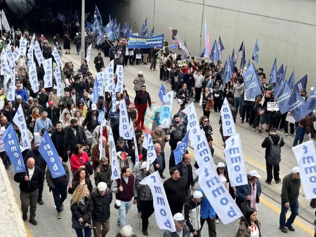 Ankara'da 1 Mayıs Coşkulu Kalabalıklarla Kutlandı