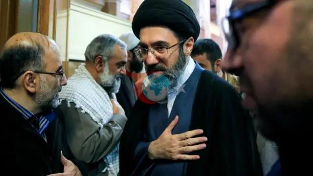 Hamaney'den ABD'ye Yönelik Sert Mesaj: Körfez Ülkelerine Uyarı