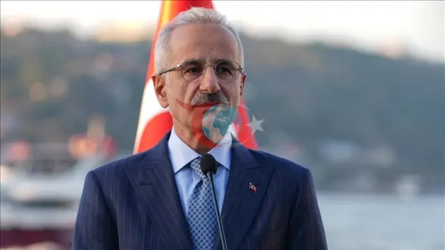 Ulaştırma Bakanı Uraloğlu'ndan Türkiye için Güvence: Jet Yakıtı Sorunu Bulunmuyor