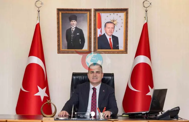 Vali Akbıyık'tan Anlamlı Anneler Günü Mesajı