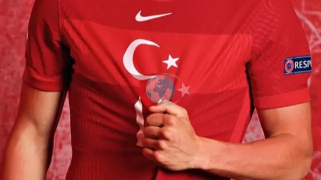 Milli Futbolcu Yusuf Yazıcı'dan Üzücü Haber: Çapraz Bağları Yine Koptu
