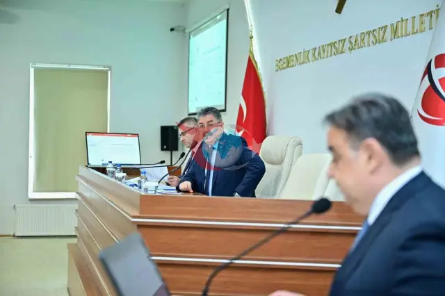 Vali Dr. Erdinç Yılmaz'ın Öncülüğünde Hayvan Koruma Toplantısı Yapıldı