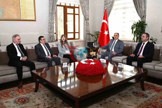 Gubernator Ozkan ro'yxatdan o'tmagan ish bilan ta'minlashga qarshi aniq ogohlantirish berdi