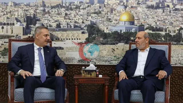 Bakan Fidan'dan Doha'da Anlamlı Taziye Ziyareti