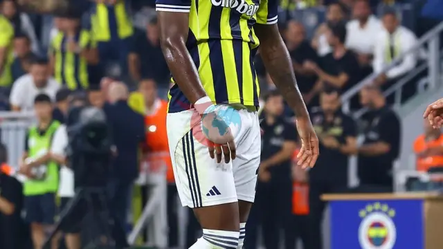 Con Duran "Qalatasaray"a transfer siqnalı verdi