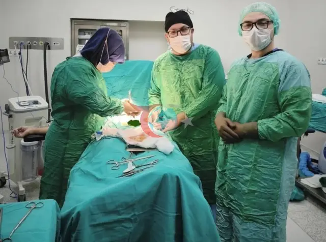 Bayburt'taki Ameliyatla Mesaneden 27 Taş Çıkarıldı