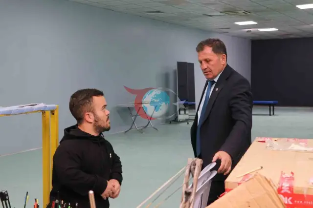 Türkiye'nin İlk Paralimpik Halter Salonu İncelemeye Açıldı