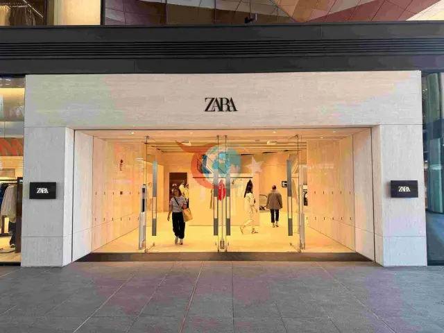 Zara, Türkiye'deki İlk Yeni Nesil Mağazasını Açtı