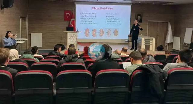 Göç İdaresi Personeline Kronik Hastalık Eğitimi Verildi