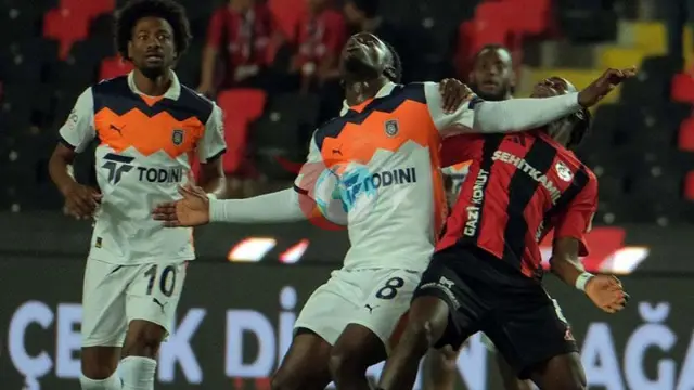 Gaziantep FK, Başakşehir'e Evinde 2-1 Mağlup Oldu