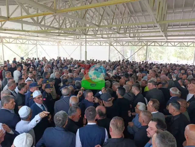 Aydın Çavuşoğlu Son Yolculuğuna Dualarla Uğurlandı