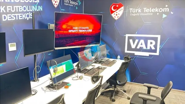 Süper Lig'de Tartışmalı VAR Kayıtları Yayınlandı