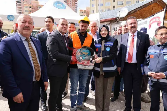 Akyurt'ta Sosyal Tesisin Temelleri Atıldı: Hanımlar Lokali ve Daha Fazlası