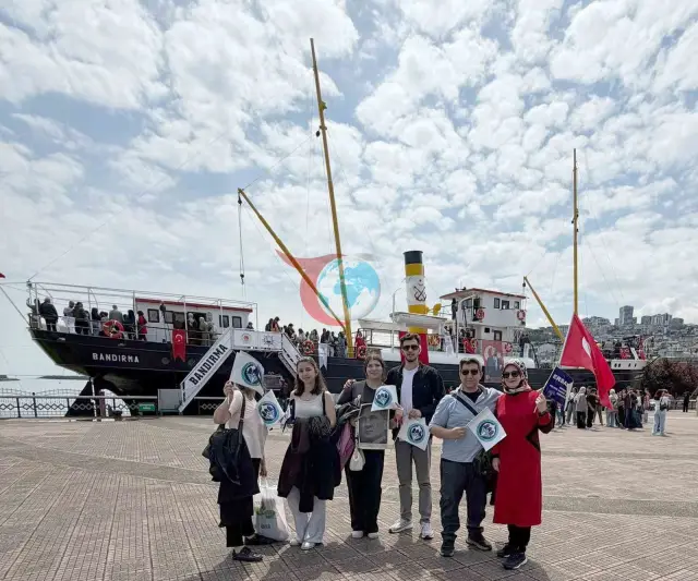 Erzurumlu Gençler Tarihi Bir Yolculukla Samsun'u Ziyaret Etti