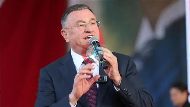 CHP'de Kurultay Krizi: Mahkeme Kararı ve Siyasi Yansımalar
