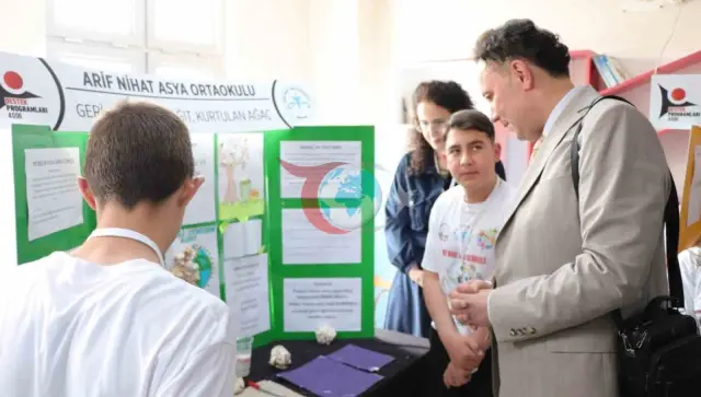 Bozüyük'te TÜBİTAK 4006-B Bilim Fuarı Kapılarını Açtı